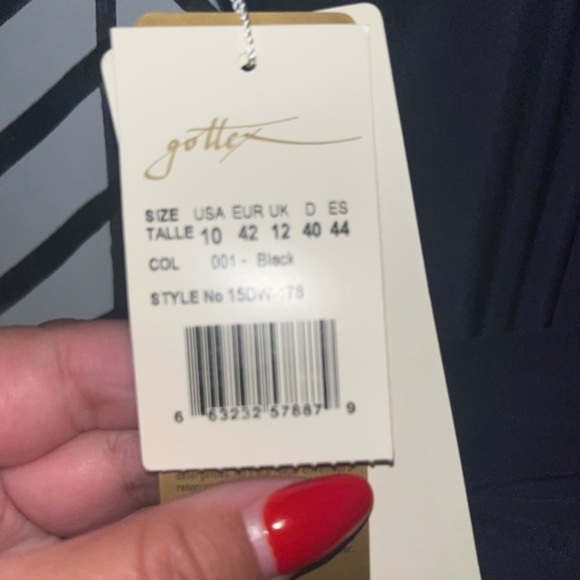 Gottex Black V Neck Ruched One Piece Swimsuit Women's Size 10 - Picture 5 of 6